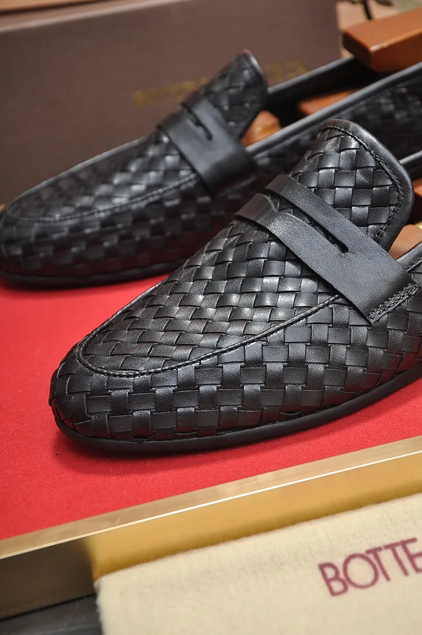 Men's shoes 💰460💶 [Botteg Venetta (BV)] (wallet shoes) exclusive new model official website new model The upper is made of high-quality top calfskin. Delicate feel and flowing luxurious texture. Tailored for refined men to create a noble aura. Delicate and regular Mark hand stitching. Smooth lines. Full sheepskin lining, comfortable to wash sweat. 38-44